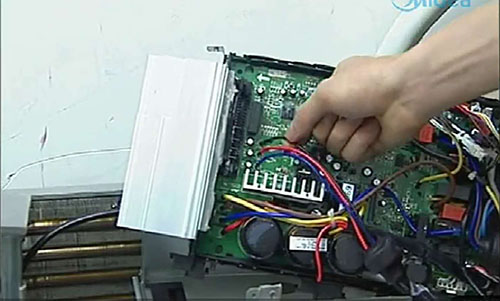 永福美的空调电话是多少